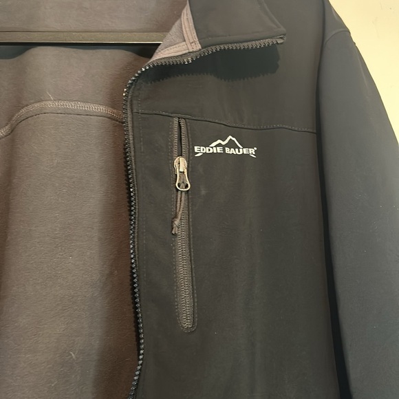 Eddie Bauer Men's Black Jacket - Picture 8 of 8